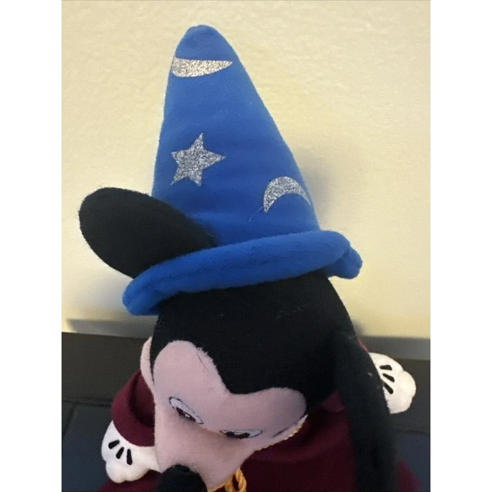 Mickey Mouse Sorcerer 10